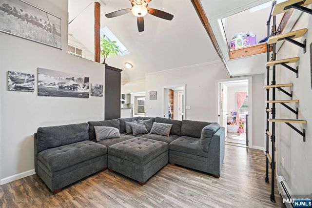 42 Woodside Drive, West Milford, NJ 07480