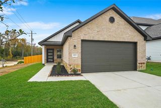 11703 Eclipse Drive, Willis, TX 77318