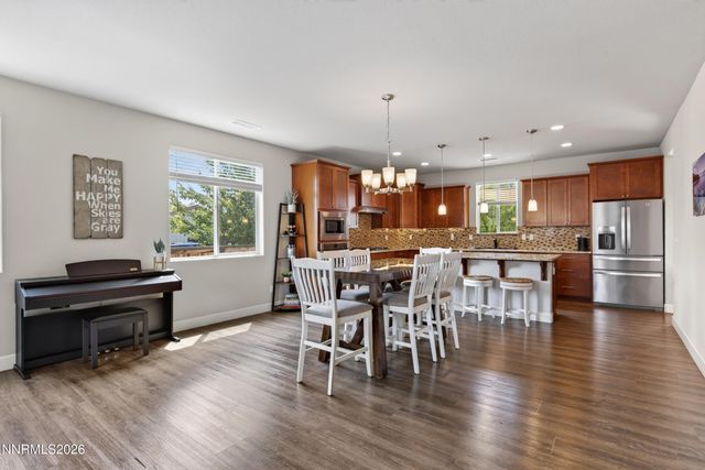 1752 Bella Casa Drive, Minden, NV 89423