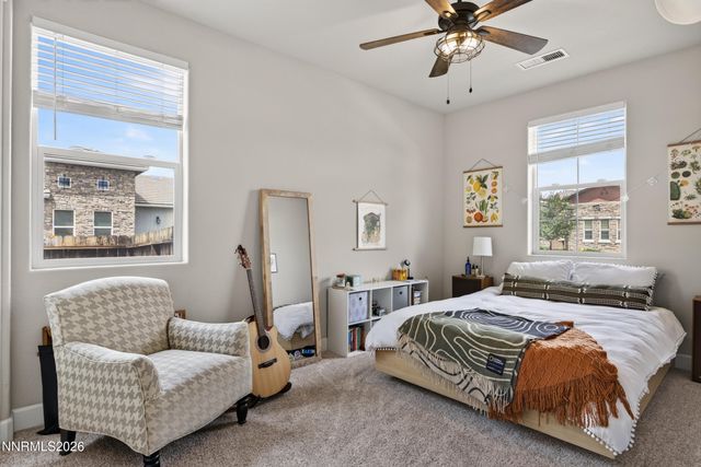 1752 Bella Casa Drive, Minden, NV 89423