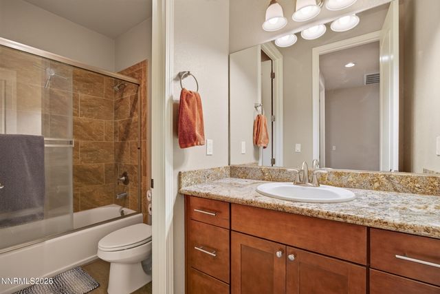 1752 Bella Casa Drive, Minden, NV 89423