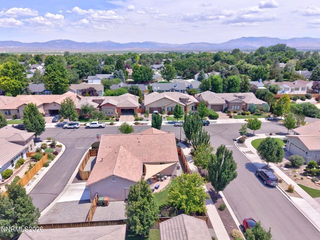 1752 Bella Casa Drive, Minden, NV 89423