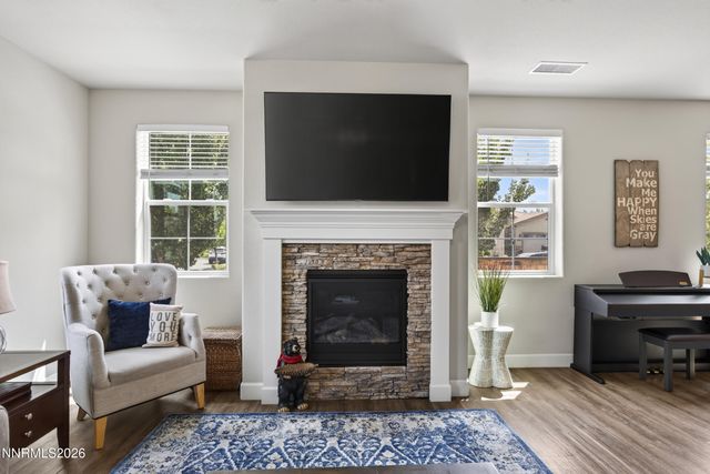 1752 Bella Casa Drive, Minden, NV 89423