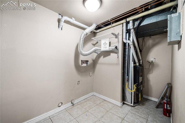 911 Candytuft Boulevard, Pueblo, CO 81001
