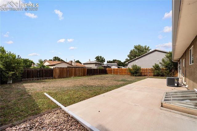 911 Candytuft Boulevard, Pueblo, CO 81001