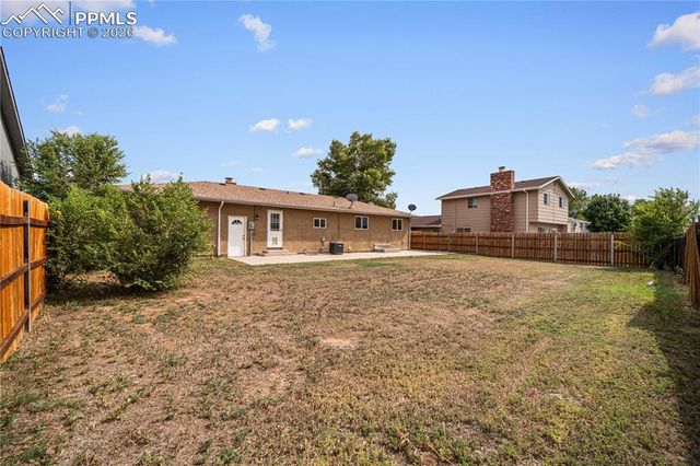 911 Candytuft Boulevard, Pueblo, CO 81001