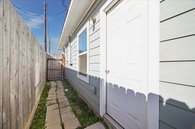 16965 W Hammon, Montgomery, TX 77316