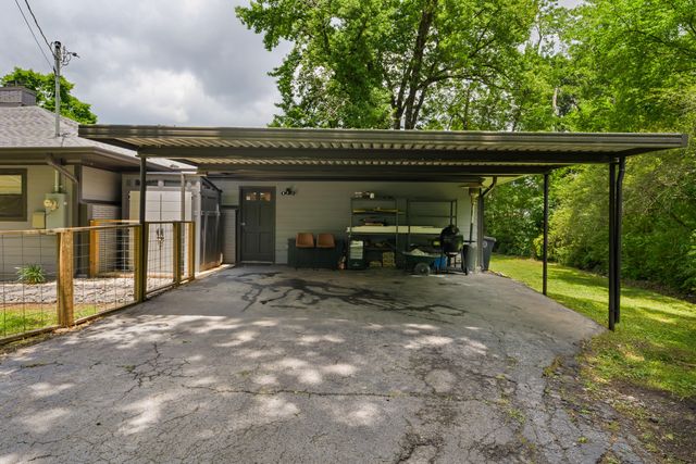 4020 Wade Drive, Chattanooga, TN 37412