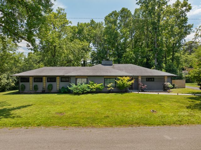 4020 Wade Drive, Chattanooga, TN 37412
