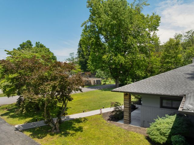 4020 Wade Drive, Chattanooga, TN 37412