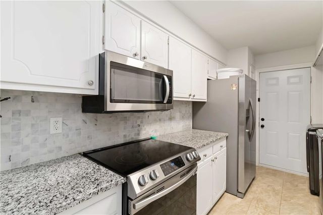 46 Le Parc Fontaine, Lithonia, GA 30038