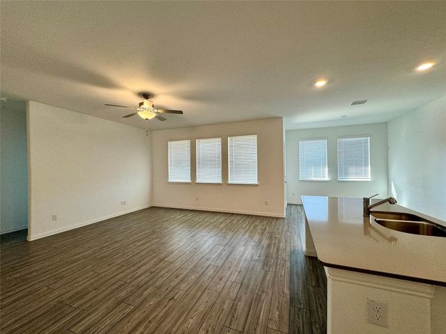 7905 Marsh Lane, Mckinney, TX 75071