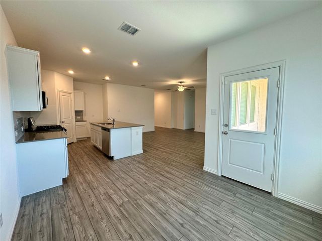 7905 Marsh Lane, Mckinney, TX 75071