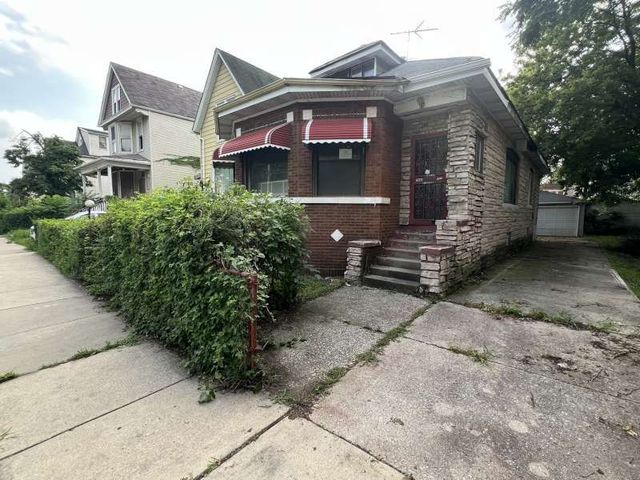 7022 S Kimbark Avenue, Chicago, IL 60637