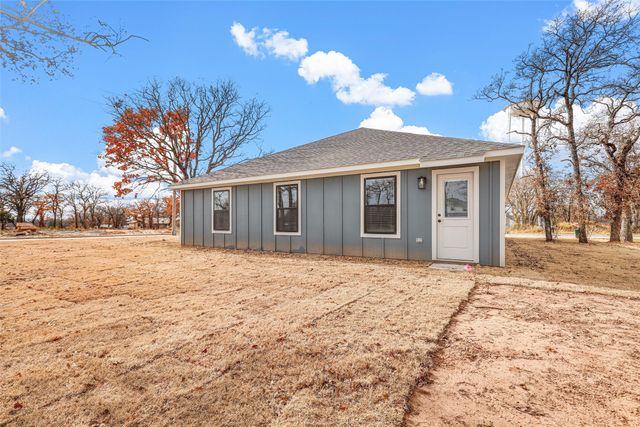 456 Peace Lily Way, Tolar, TX 76476