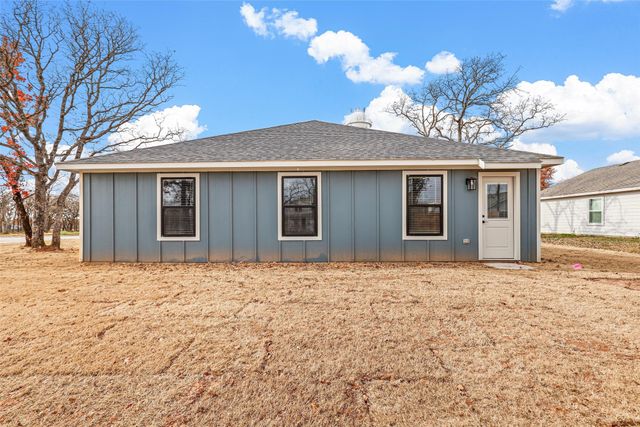 456 Peace Lily Way, Tolar, TX 76476