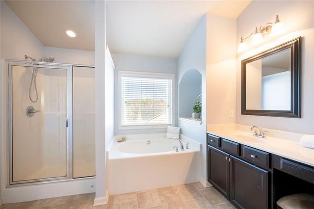 1206 Lake Point Way, Suwanee, GA 30024