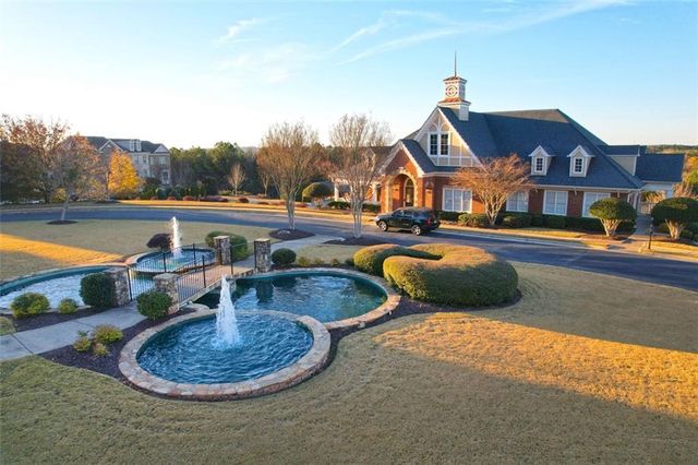 1206 Lake Point Way, Suwanee, GA 30024