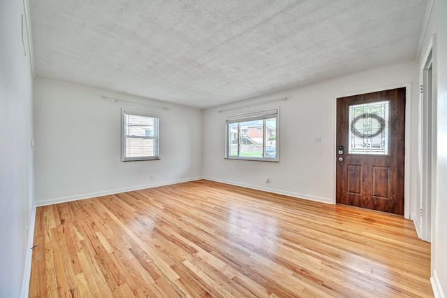 36 Toni Terrace, Fort Thomas, KY 41075