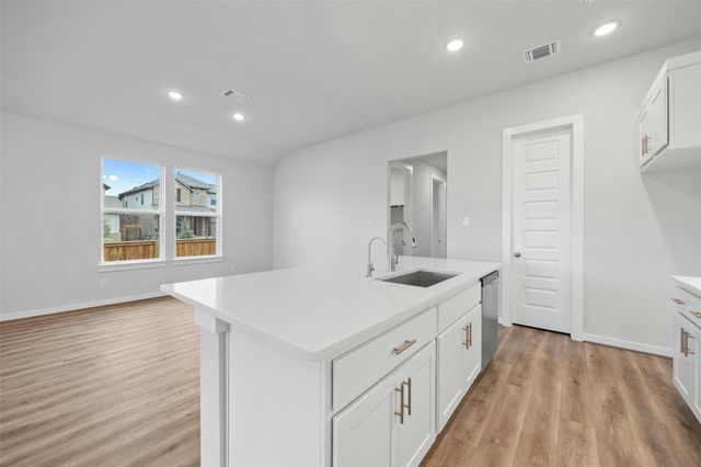 133 Cintilar ST, Liberty Hill, TX 78642