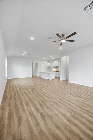 133 Cintilar ST, Liberty Hill, TX 78642