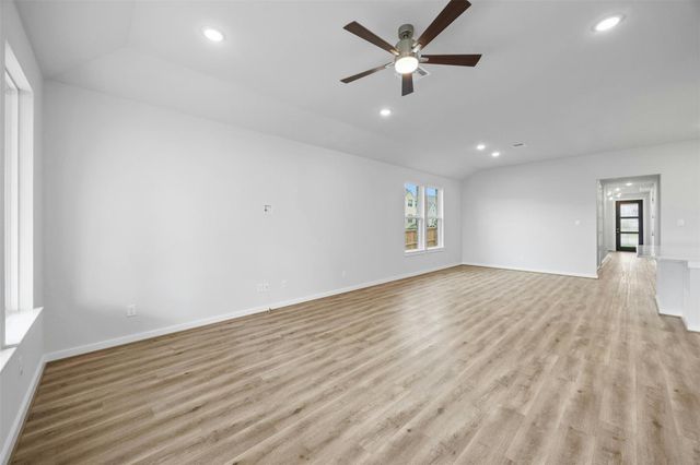 133 Cintilar ST, Liberty Hill, TX 78642