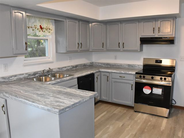 13329 CALVIN Street, Meadville, PA 16335