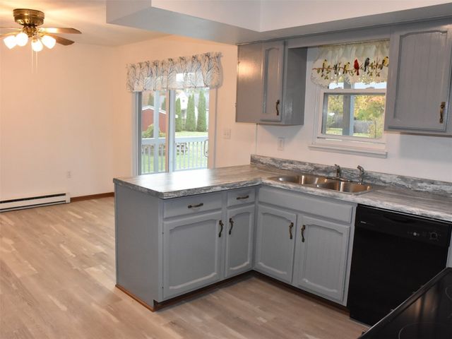 13329 CALVIN Street, Meadville, PA 16335