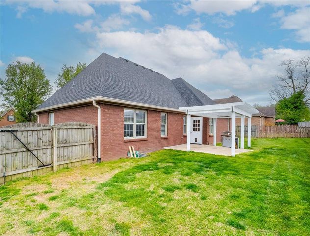 306 Savanna Drive, Richmond, KY 40475