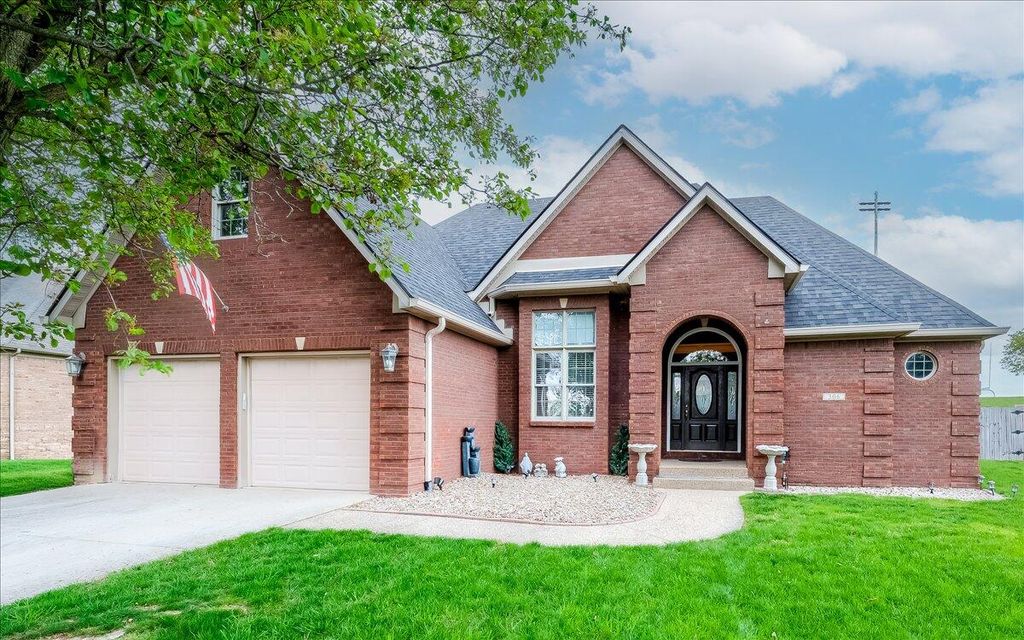 306 Savanna Drive, Richmond, KY 40475