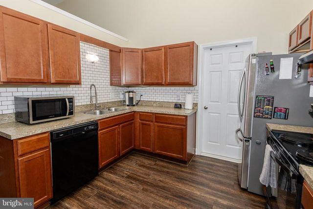 6300 TAVERNEER LN, Spotsylvania, VA 22551