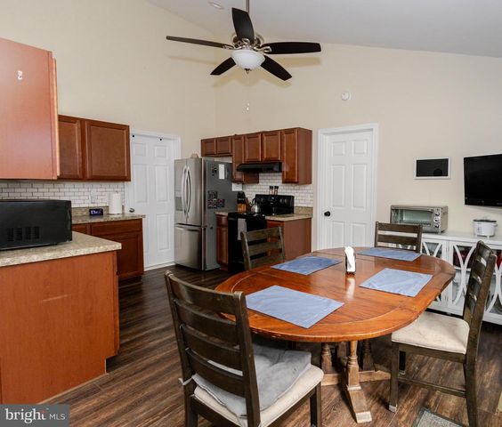 6300 TAVERNEER LN, Spotsylvania, VA 22551