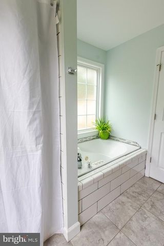 6300 TAVERNEER LN, Spotsylvania, VA 22551
