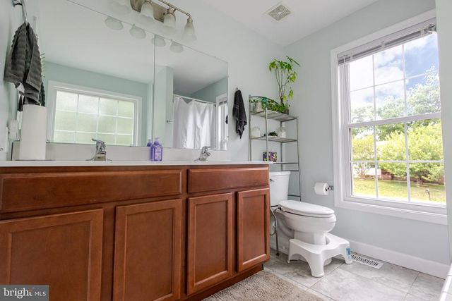 6300 TAVERNEER LN, Spotsylvania, VA 22551