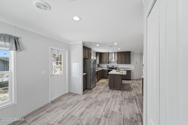 42051 Cherry Avenue, Deland, FL 32720