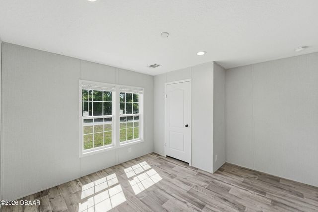 42051 Cherry Avenue, Deland, FL 32720