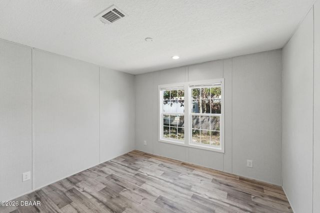 42051 Cherry Avenue, Deland, FL 32720