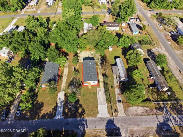 42051 Cherry Avenue, Deland, FL 32720