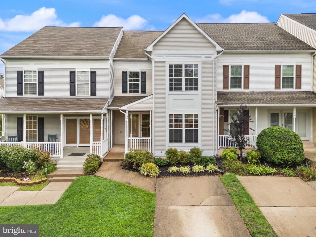 4758 WARM HEARTH CIR, Fairfax, VA 22033