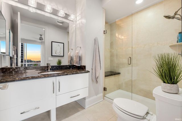 203 E Berry St Ste 1004, Fort Wayne, IN 46802