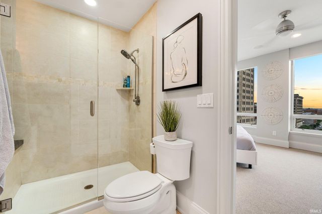 203 E Berry St Ste 1004, Fort Wayne, IN 46802