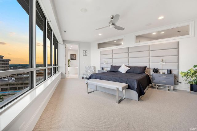 203 E Berry St Ste 1004, Fort Wayne, IN 46802