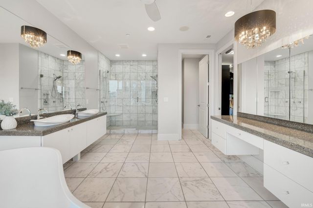 203 E Berry St Ste 1004, Fort Wayne, IN 46802