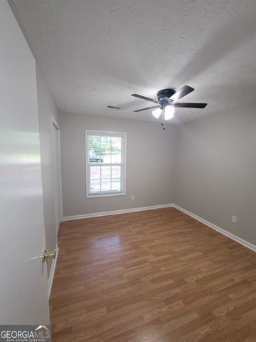 235 Winona Drive, Fayetteville, GA 30214