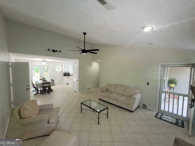235 Winona Drive, Fayetteville, GA 30214
