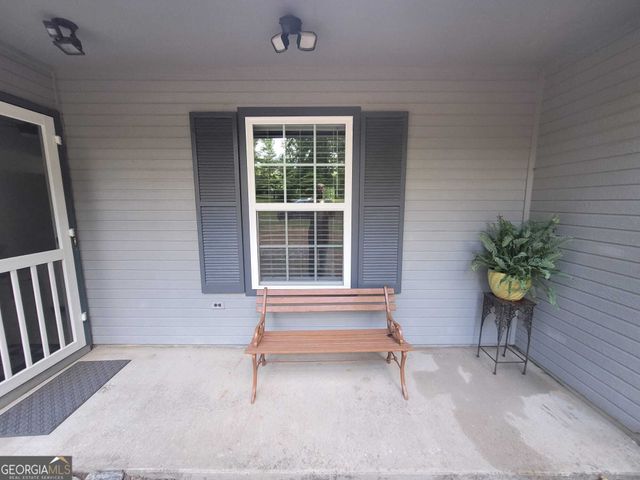235 Winona Drive, Fayetteville, GA 30214
