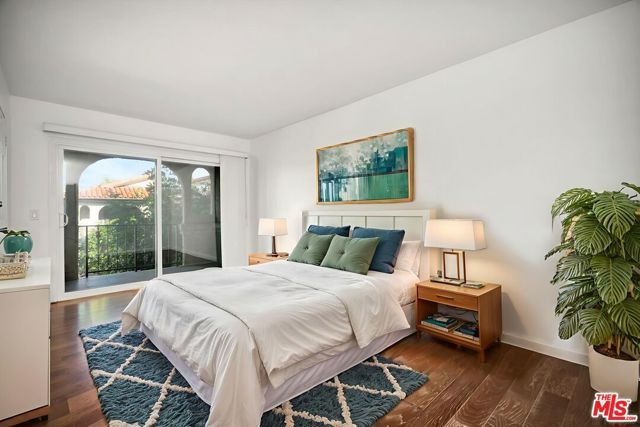 17824 Killion Street G, Encino (los Angeles), CA 91316