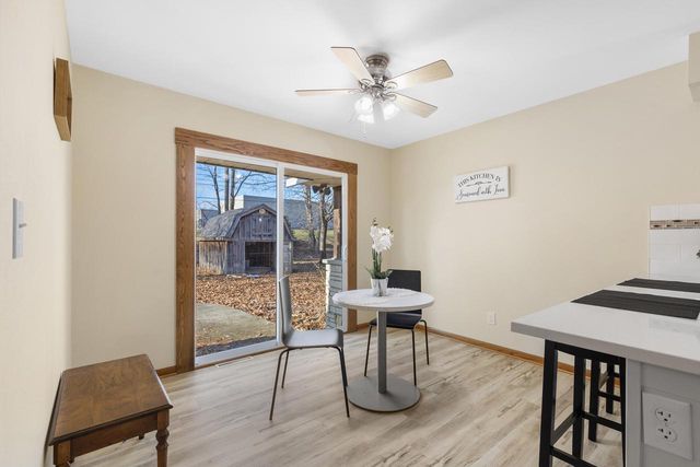 7975 S Wynbrook COURT, Oak Creek, WI 53154