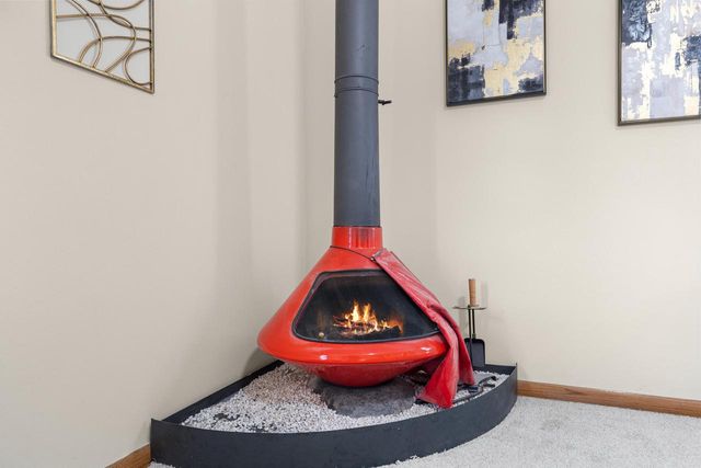 7975 S Wynbrook COURT, Oak Creek, WI 53154