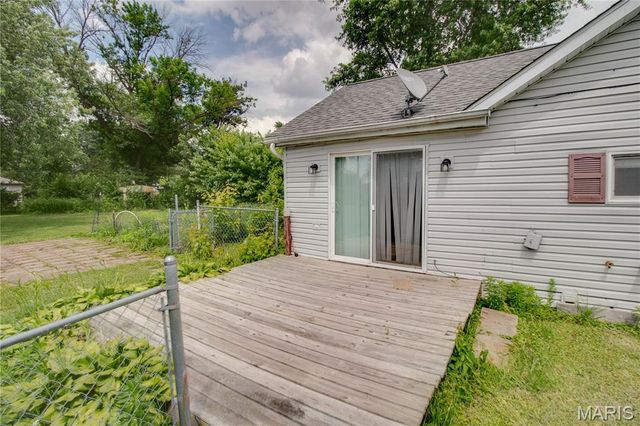 137 Dorothy Street, Moro, IL 62067